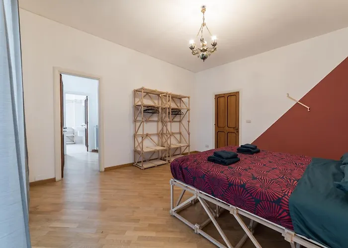 Emanuele Guest House